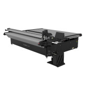 Ploter tnący stołowy 3200 × 3000 mm – COBE GK-3230
