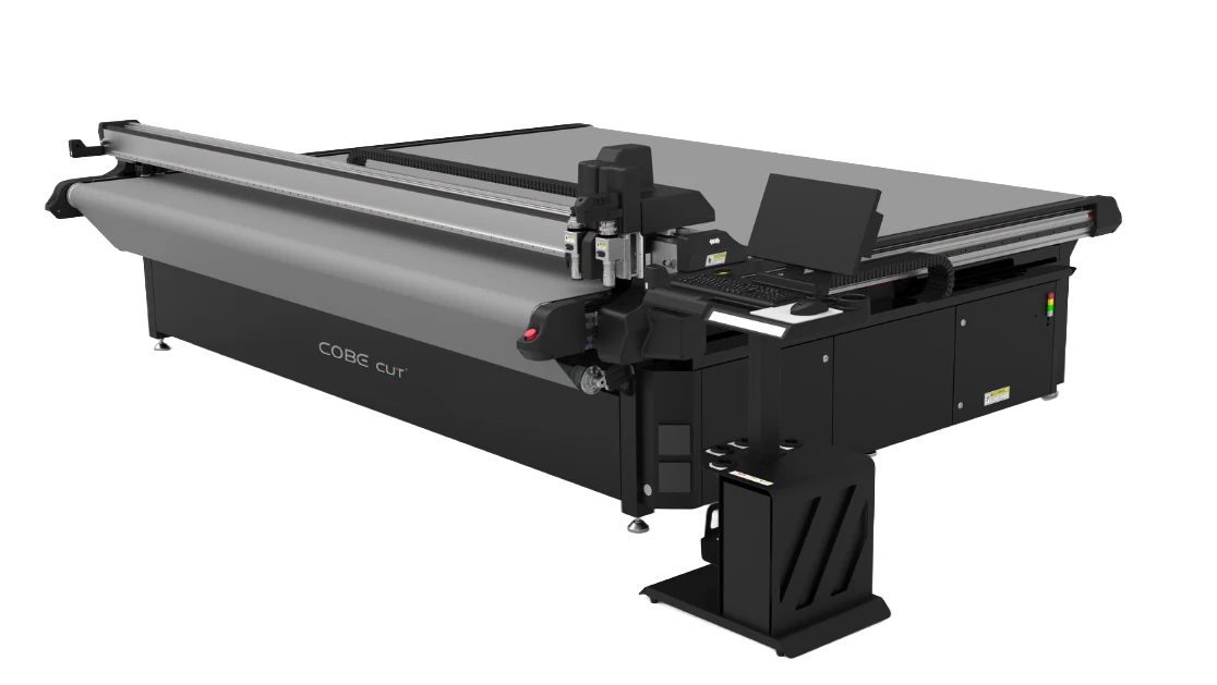 Ploter tnący stołowy COBE GK-3230 – pole robocze 3200 × 3000 mm